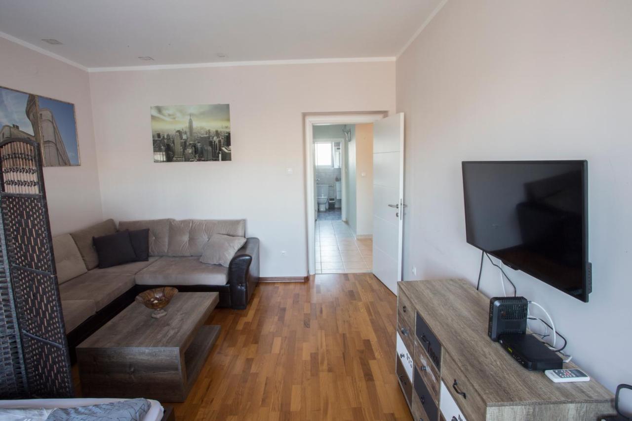 Διαμέρισμα Central City Apartments *